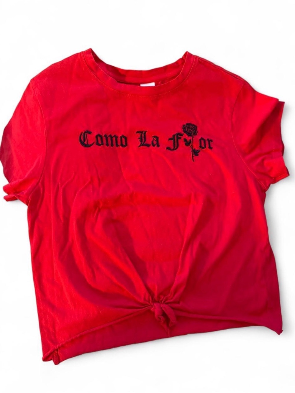 Vibe N’ “Como La Flor” Red Graphic Tie-Front Tee – Size Medium